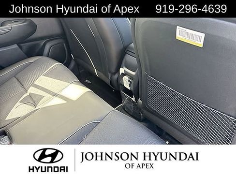 Used 2026 Hyundai Venue SEL image 22