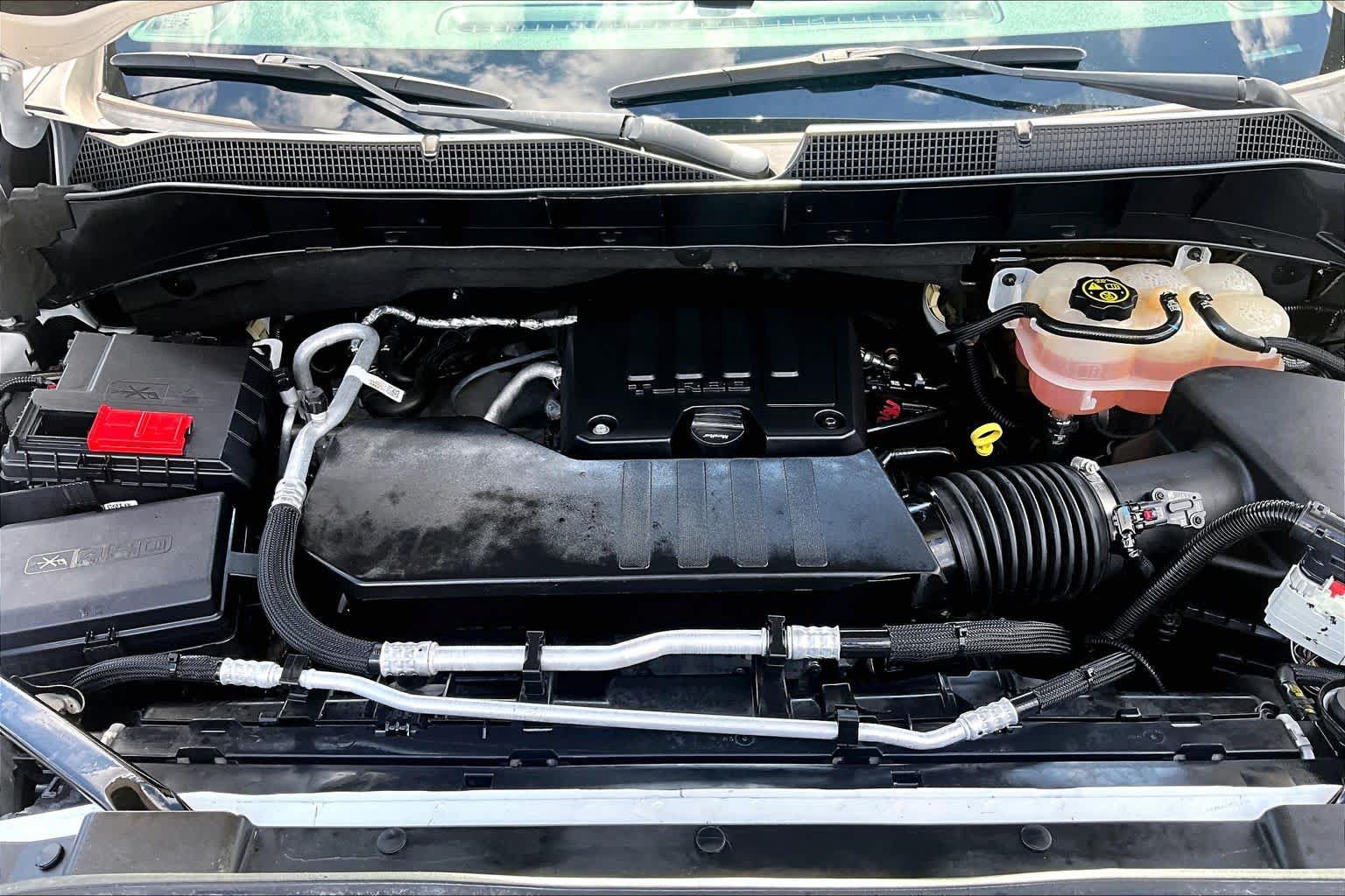 Used 2021 Chevrolet Silverado 1500 LT RWD image 32