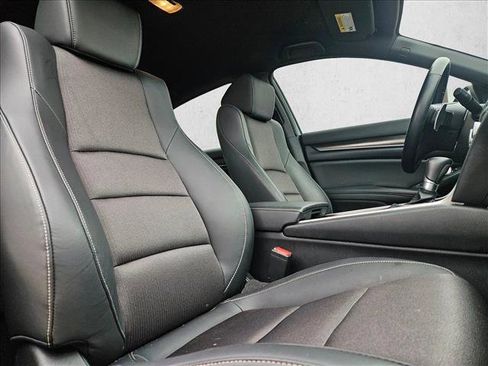 Used 2022 Honda Accord Sport image 19