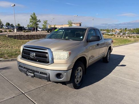 Used 2010 Toyota Tundra 4x4 Double Cab image 3