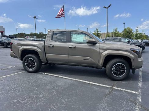 New 2026 Toyota Tacoma TRD Sport RWD image 2