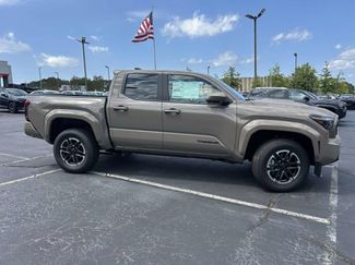 New 2026 Toyota Tacoma TRD Sport RWD video 2