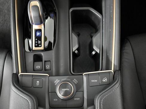 Used 2025 Toyota Grand Highlander AWD Hybrid image 47