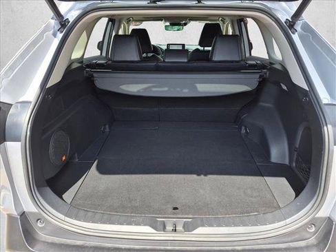 Used 2020 Toyota RAV4 Limited AWD/4WD image 7