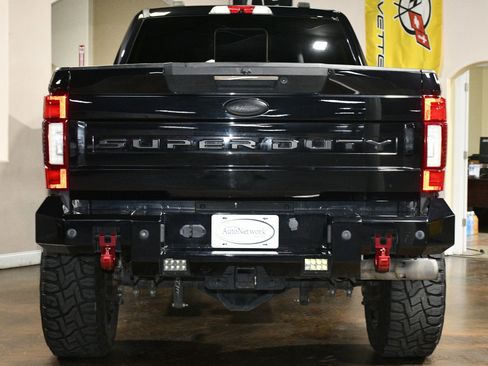Used 2020 Ford F250 Lariat AWD/4WD image 2