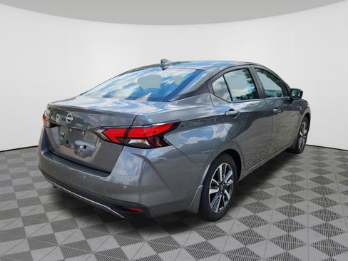 Used 2025 Nissan Versa SV w/ Trunk Package FWD image 4