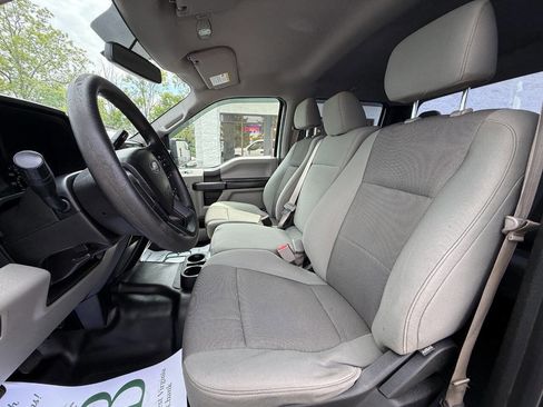 Used 2015 Ford F150 XL w/ Equipment Group 101A Mid AWD/4WD image 15
