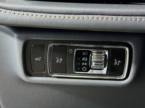 New 2025 Lincoln Aviator Reserve w/ Equipment Group 201A image 10