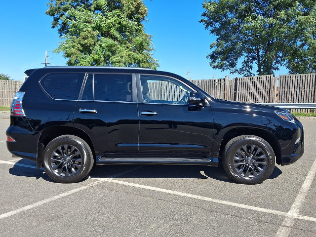 Used 2023 Lexus GX 460 Premium w/ Premium Plus Package AWD/4WD image 7
