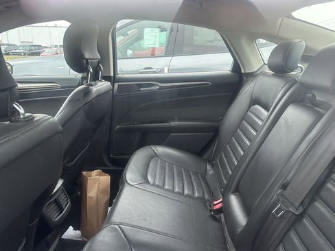 Used 2013 Ford Fusion SE image 17