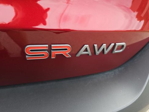 Used 2025 Nissan Kicks SR AWD/4WD image 10