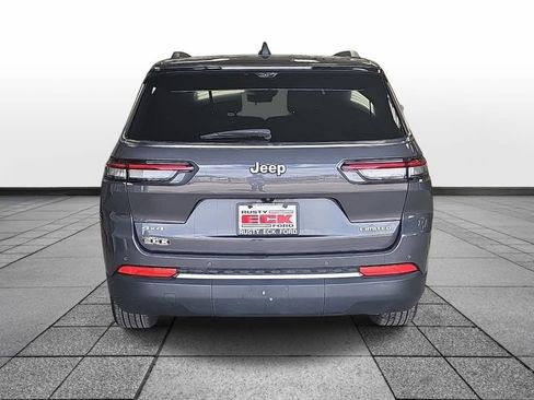 Used 2024 Jeep Grand Cherokee L Limited w/ Luxury Tech Group II AWD/4WD image 5
