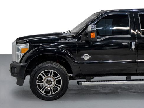 Used 2016 Ford F350 Platinum image 10
