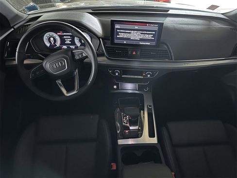 Used 2025 Audi Q5 2.0T Premium w/ Convenience Plus Package image 12