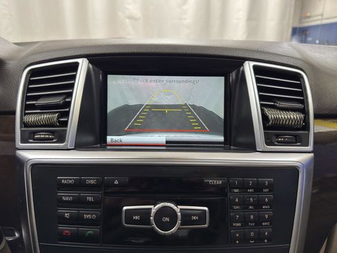 Used 2015 Mercedes-Benz ML 350 2WD w/ Premium 1 Package image 20