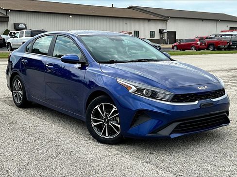 Used 2023 Kia Forte LXS image 36