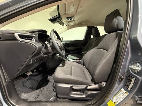 Certified 2025 Toyota Corolla LE FWD image 12