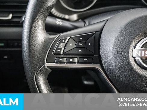 Used 2024 Nissan Sentra SV FWD image 24