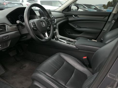 Used 2018 Honda Accord EX-L image 12