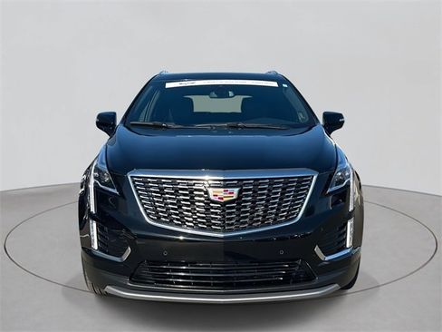 Certified 2022 Cadillac XT5 Premium Luxury w/ LPO, Floor Liner Package image 32