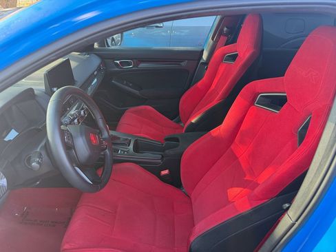 Used 2025 Honda Civic Type R image 12