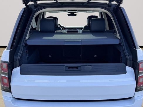 Used 2018 Land Rover Range Rover Supercharged image 41