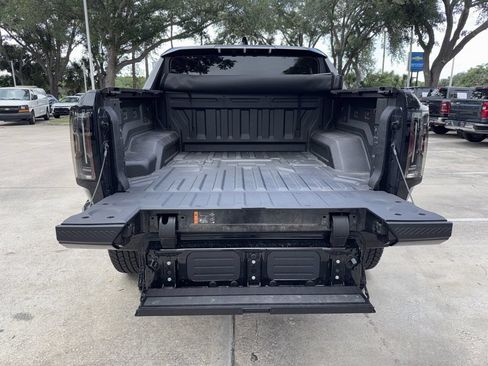 Used 2025 GMC Hummer EV 3X AWD/4WD image 34