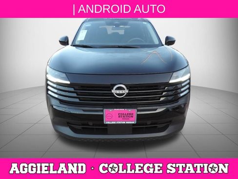 Certified 2025 Nissan Kicks SV image 10