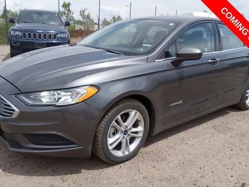 Used 2018 Ford Fusion S FWD image 1