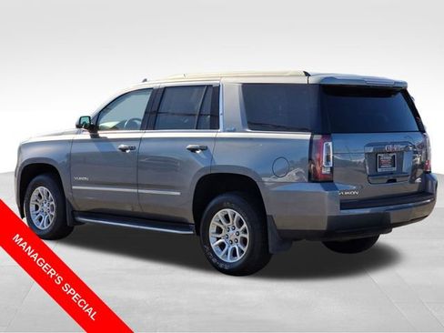 Used 2018 GMC Yukon SLT w/ HD Trailering Package AWD/4WD image 3
