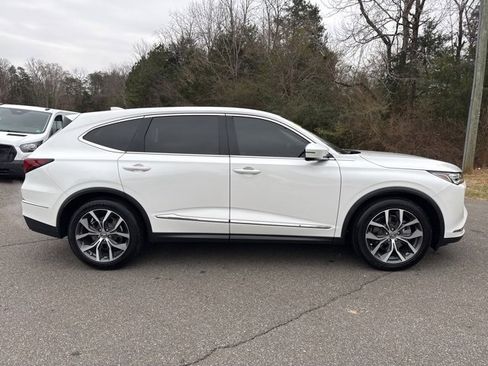 Used 2022 Acura MDX Technology image 2