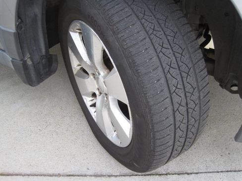 Used 2011 Subaru Outback 3.6R Limited image 37