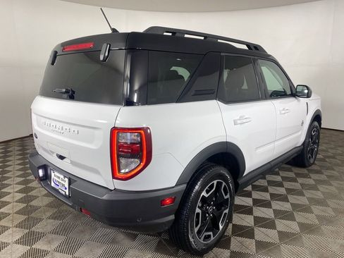 Used 2024 Ford Bronco Sport Outer Banks w/ Tech Package image 24