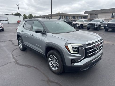 Used 2025 GMC Terrain Elevation FWD image 1