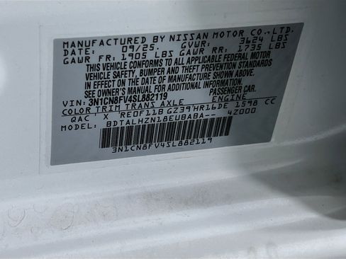 New 2025 Nissan Versa SR w/ Trunk Package image 34