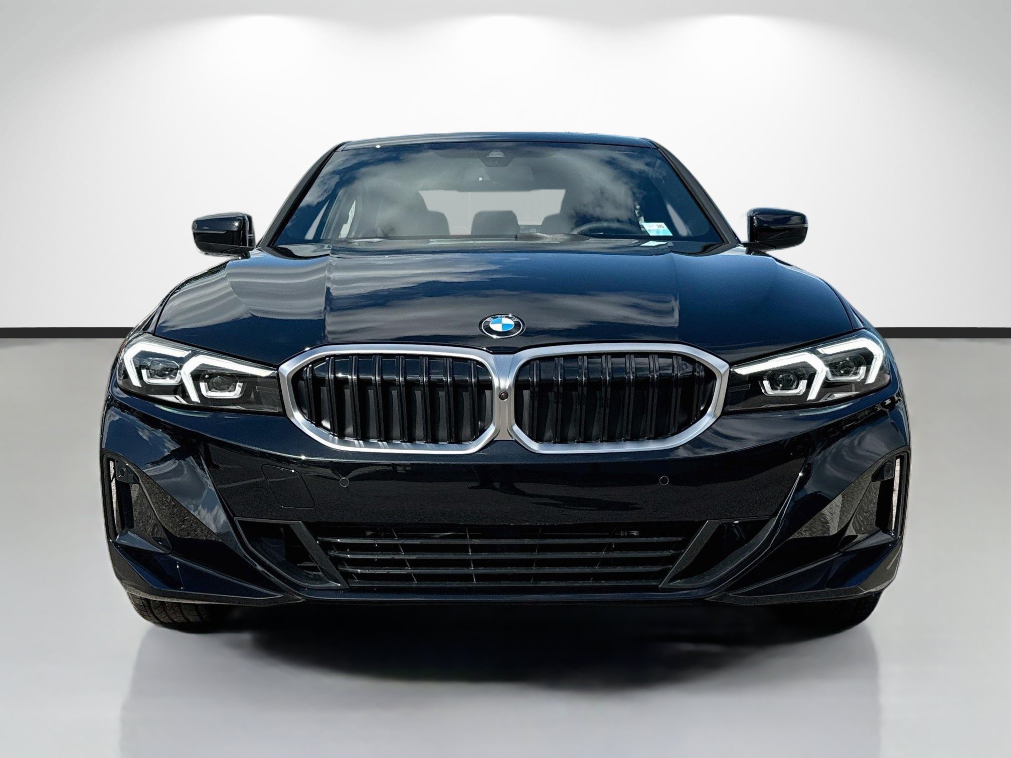 Used 2026 BMW 330i Sedan w/ Convenience Package RWD image 8