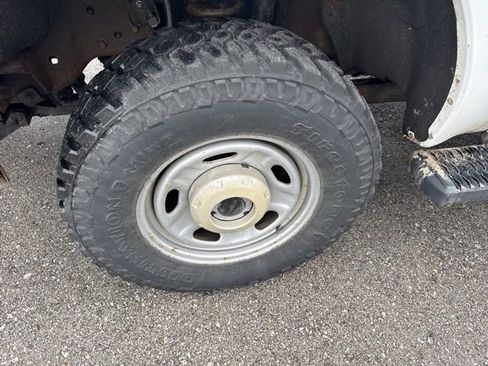 Used 2015 Ford F250 XL w/ Power Equipment Group image 10