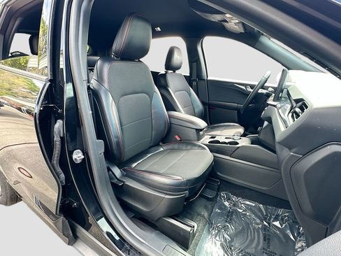 Used 2023 Ford Escape ST-Line w/ Tech Pack #1 image 26