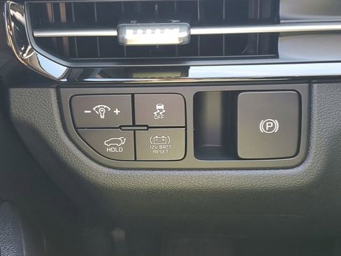 New 2026 Kia Sportage AWD Hybrid image 36