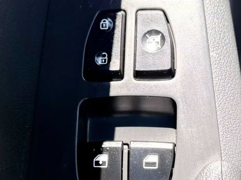 Used 2021 Hyundai Accent SE FWD image 23