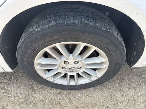 Used 2014 Ford Flex SEL w/ Equipment Group 202A FWD image 7