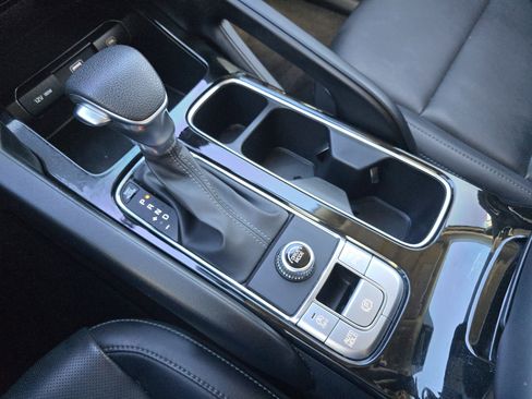 Used 2024 Kia Telluride LX image 22