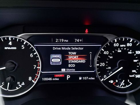 Used 2025 Nissan Pathfinder S FWD image 8