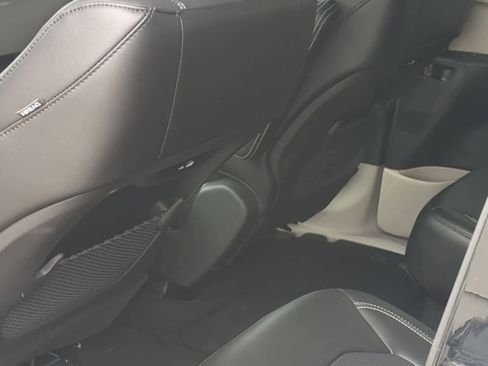 Used 2023 Chrysler Pacifica Touring-L FWD image 18