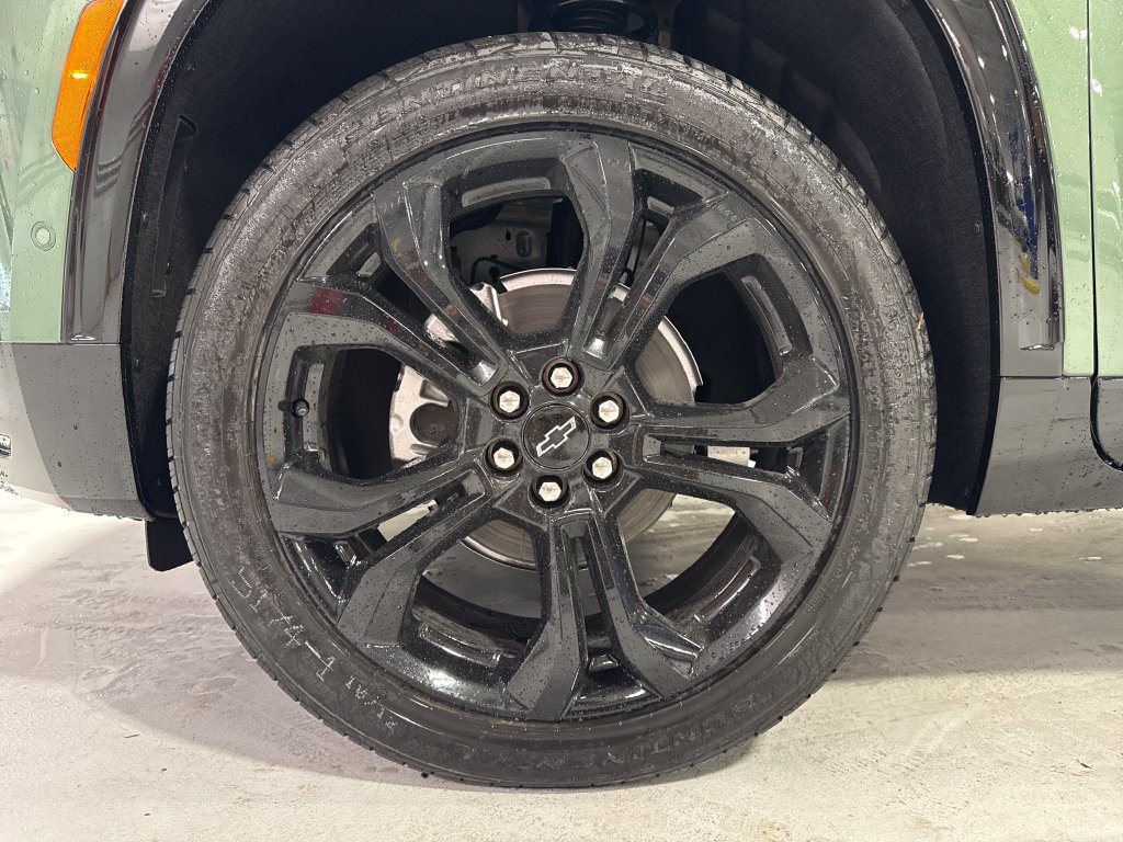 New 2027 Chevrolet Traverse RS AWD/4WD image 45
