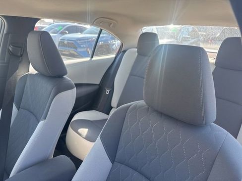 Used 2024 Toyota Corolla LE image 9