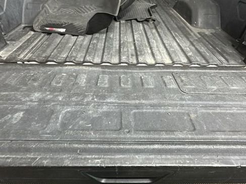 Used 2020 Chevrolet Silverado 2500 LTZ AWD/4WD image 29
