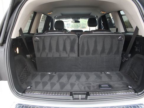 Used 2015 Mercedes-Benz GL 450 4MATIC image 7