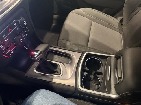 Used 2019 Dodge Charger SXT image 28