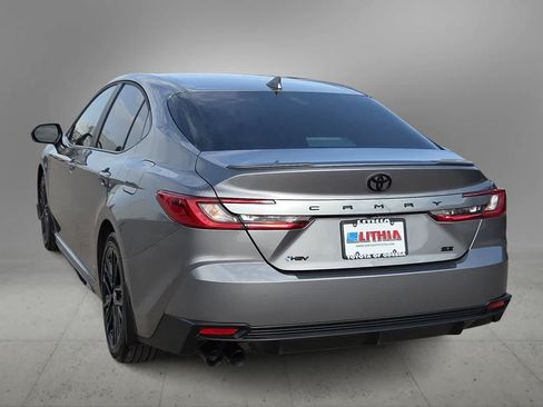 Certified 2025 Toyota Camry SE w/ Convenience Package FWD image 7